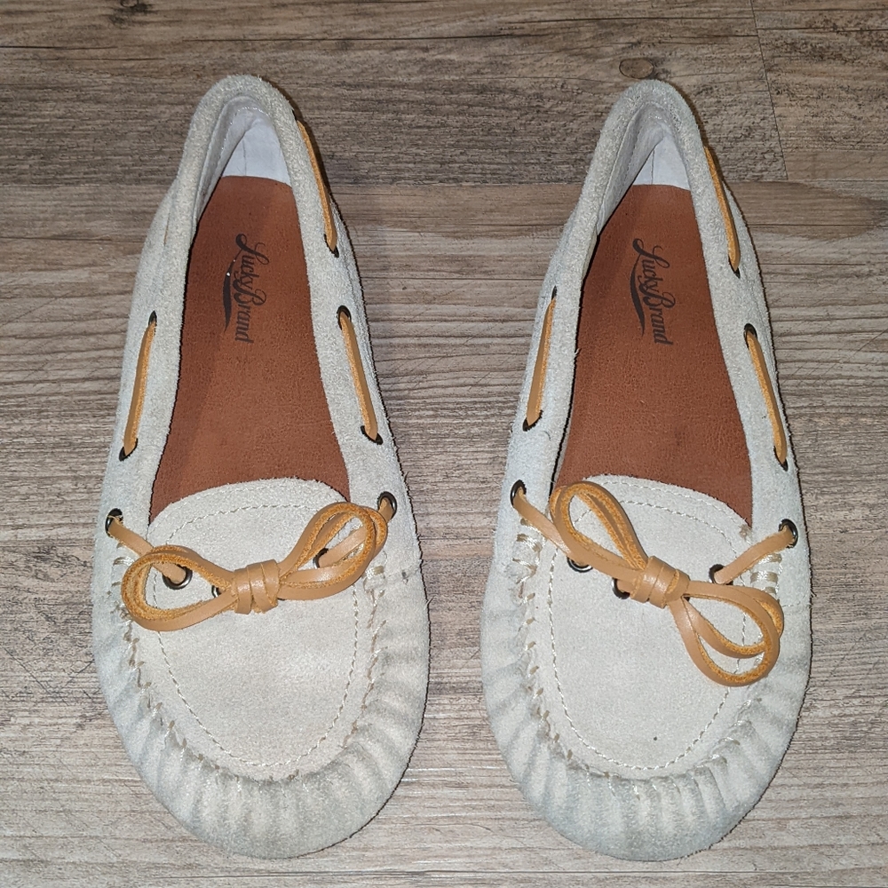 Lucky brand moccasin boat shoes